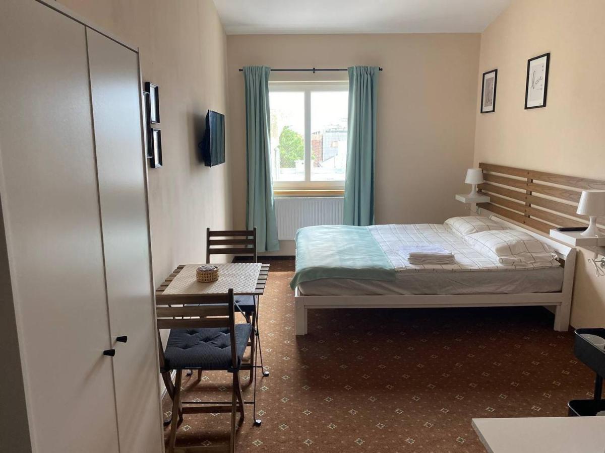 Apartamenty Dobra Noc Przy Wawelu 2 Bedrooms Krakow Bagian luar foto
